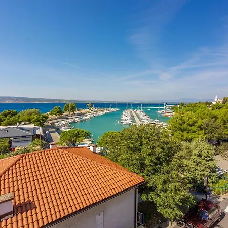 Apartment Ivica *